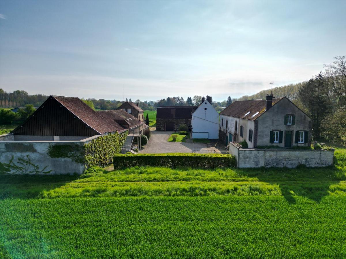 Brienon-sur-Armançon Le Moulin Neufヴィラ エクステリア 写真
